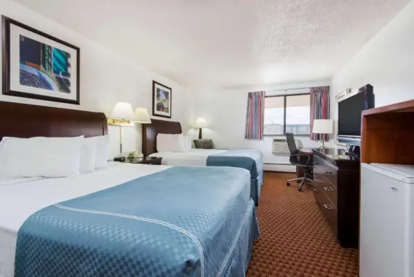 Studio Lodge Laramie 4