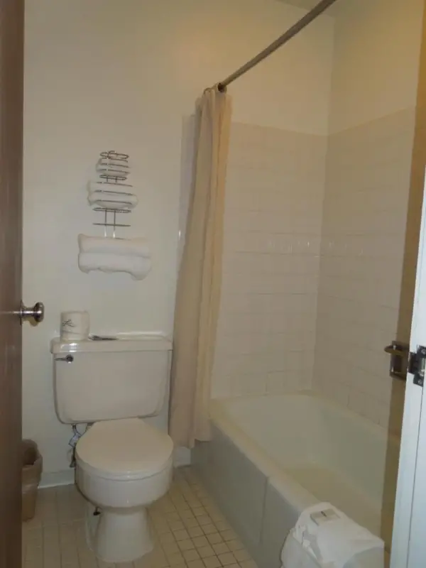 Studio Lodge Laramie 6